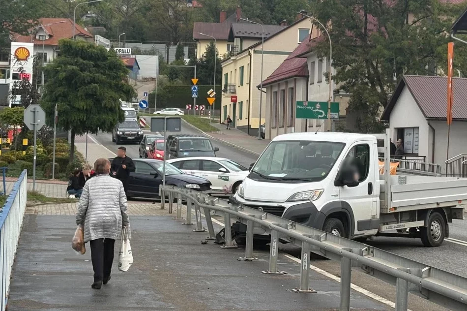 Za jedną kolizję mandat, za drugą - pouczenie - zdjęcie 4