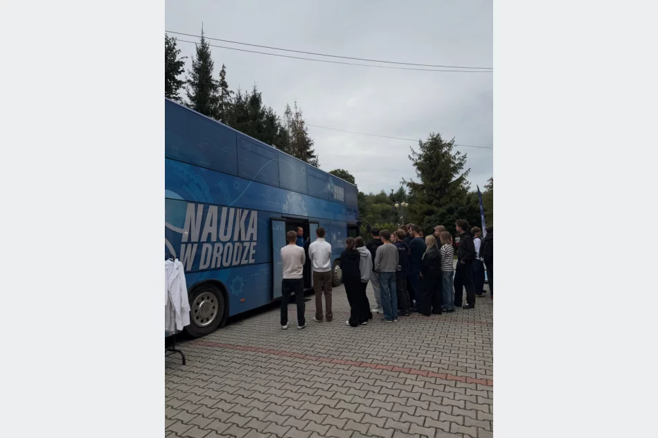 Mobilne laboratorium Orlenu gościło na Limanowszczyźnie  - zdjęcie 8