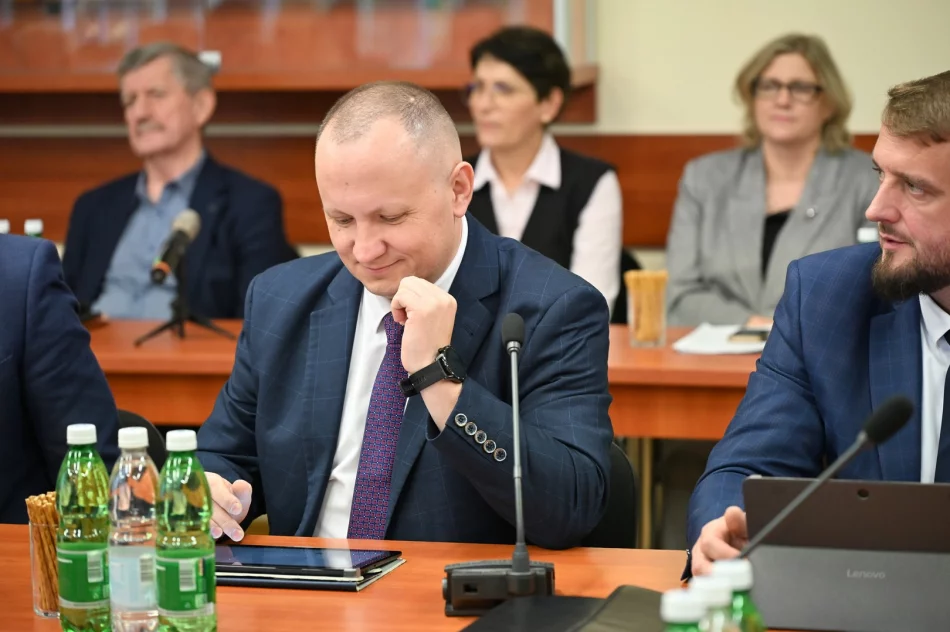 Za nami XII sesja Rady Gminy Limanowa - zdjęcie 12