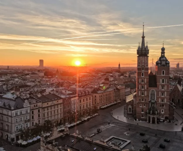 Rozpoczęła się cisza wyborcza przed niedzielnymi wyborami prezydenta miasta - zdjęcie główne