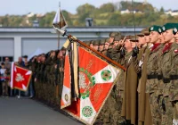  Uroczysty apel połączony z Dniem Otwartych Koszar 114. Limanowskiego Batalionu Lekkiej Piechoty - zdjęcie główne