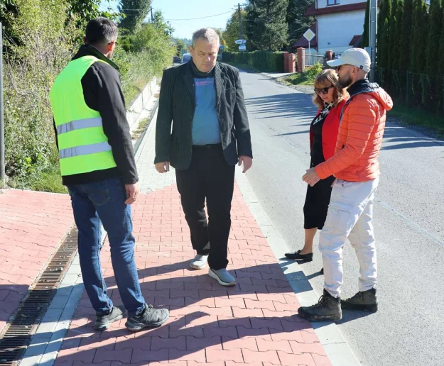 Odbiór inwestycji związanej z rozbudową ulicy Polnej - Zdjęcie główne