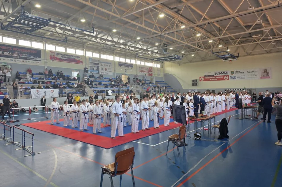 10 medali zawodników Limanowskiego Klubu Kyokushin Karate w Wilkowicach - zdjęcie 3