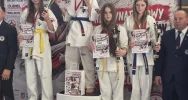 10 medali zawodników Limanowskiego Klubu Kyokushin Karate w Wilkowicach - zdjęcie 5