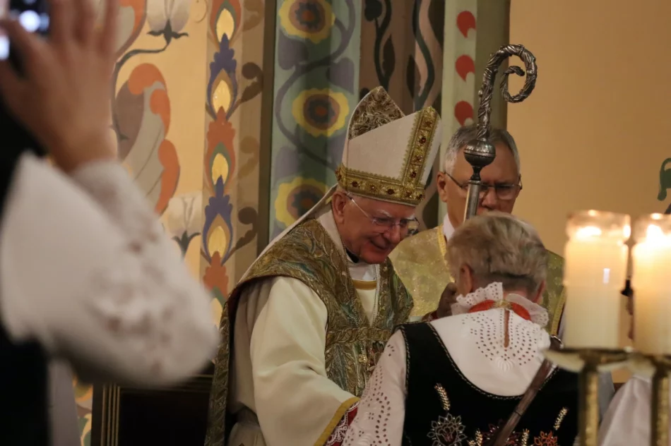 Abp Jędraszewski: "to nie jest małżeństwo". Ostre słowa na Limanowszczyźnie (ZDJĘCIA, WIDEO) - zdjęcie 11