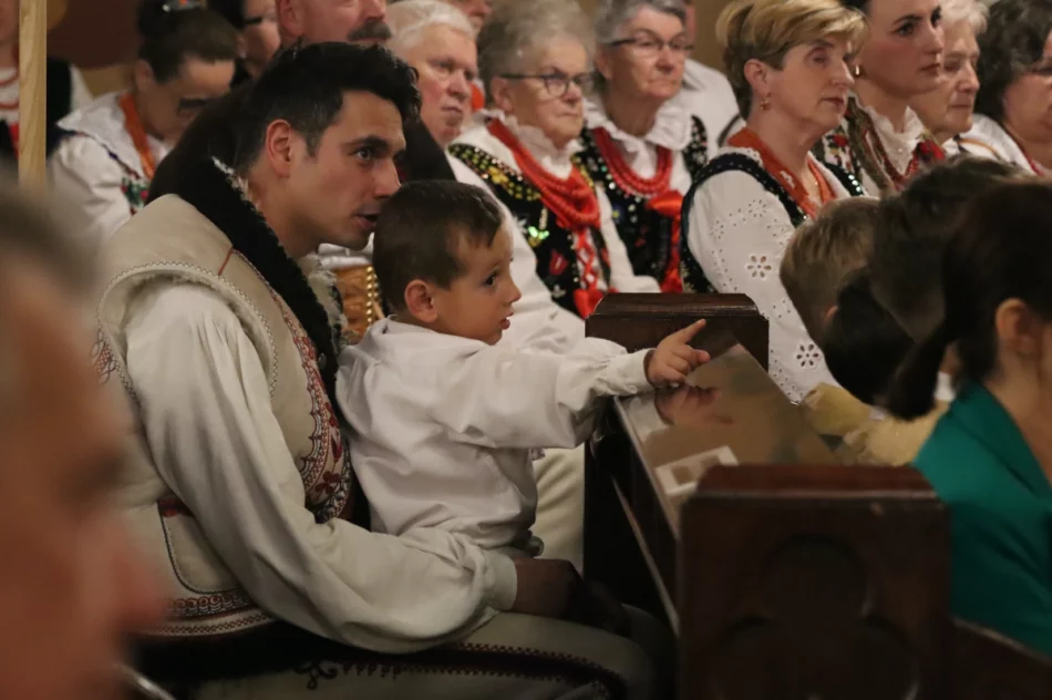 Abp Jędraszewski: "to nie jest małżeństwo". Ostre słowa na Limanowszczyźnie (ZDJĘCIA, WIDEO) - zdjęcie 23