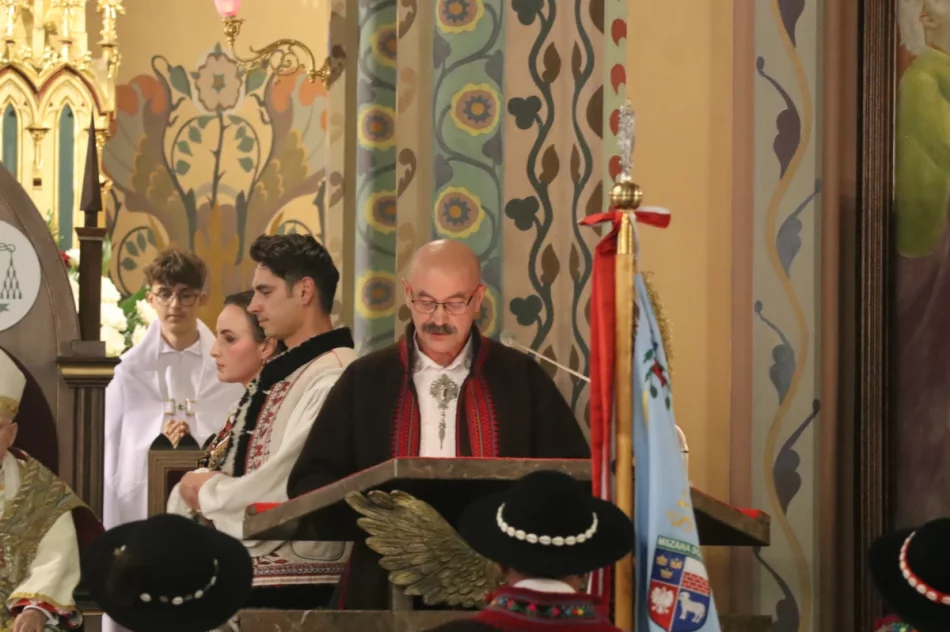 Abp Jędraszewski: "to nie jest małżeństwo". Ostre słowa na Limanowszczyźnie (ZDJĘCIA, WIDEO) - zdjęcie 87