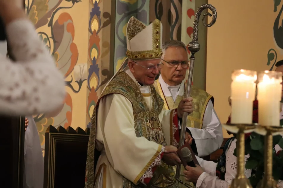 Abp Jędraszewski: "to nie jest małżeństwo". Ostre słowa na Limanowszczyźnie (ZDJĘCIA, WIDEO) - zdjęcie 103