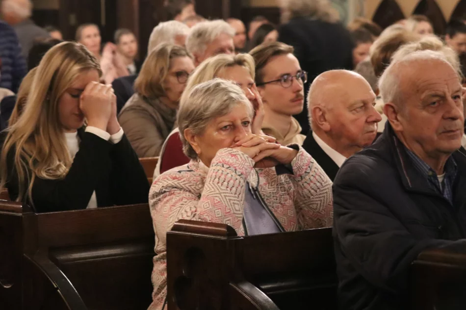 Abp Jędraszewski: "to nie jest małżeństwo". Ostre słowa na Limanowszczyźnie (ZDJĘCIA, WIDEO) - zdjęcie 105