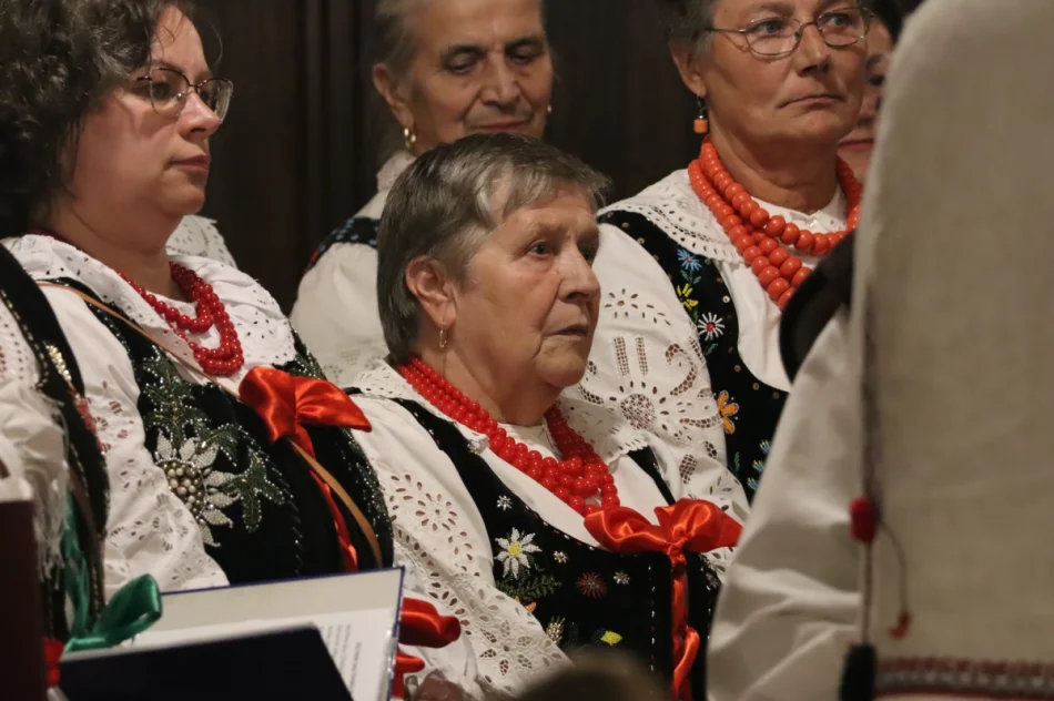 Abp Jędraszewski: "to nie jest małżeństwo". Ostre słowa na Limanowszczyźnie (ZDJĘCIA, WIDEO) - zdjęcie 107
