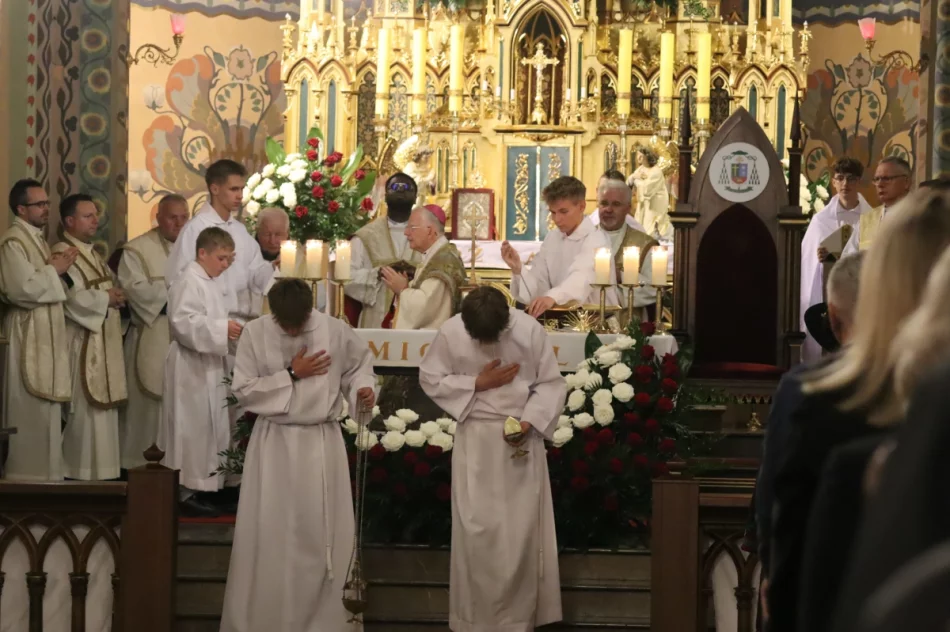 Abp Jędraszewski: "to nie jest małżeństwo". Ostre słowa na Limanowszczyźnie (ZDJĘCIA, WIDEO) - zdjęcie 111