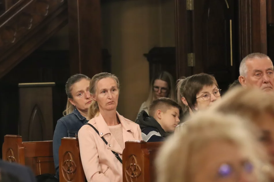 Abp Jędraszewski: "to nie jest małżeństwo". Ostre słowa na Limanowszczyźnie (ZDJĘCIA, WIDEO) - zdjęcie 125