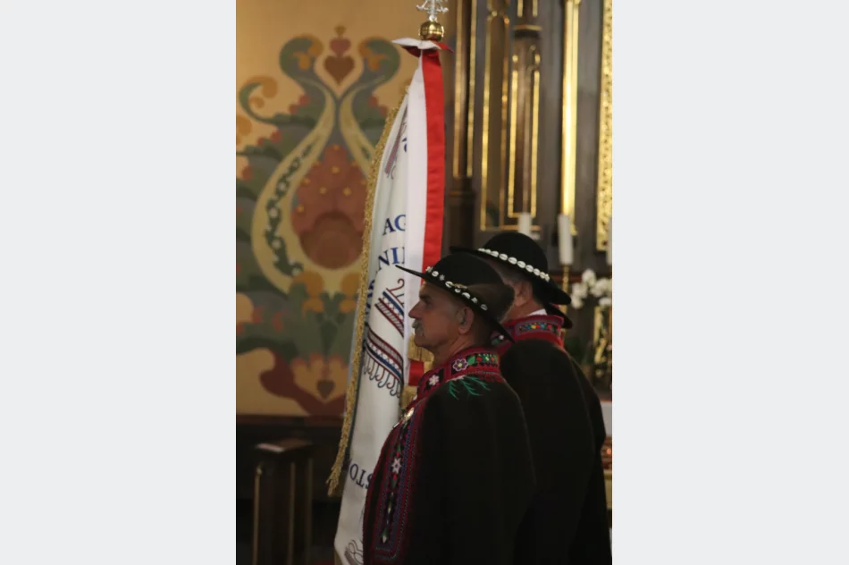 Abp Jędraszewski: "to nie jest małżeństwo". Ostre słowa na Limanowszczyźnie (ZDJĘCIA, WIDEO) - zdjęcie 128