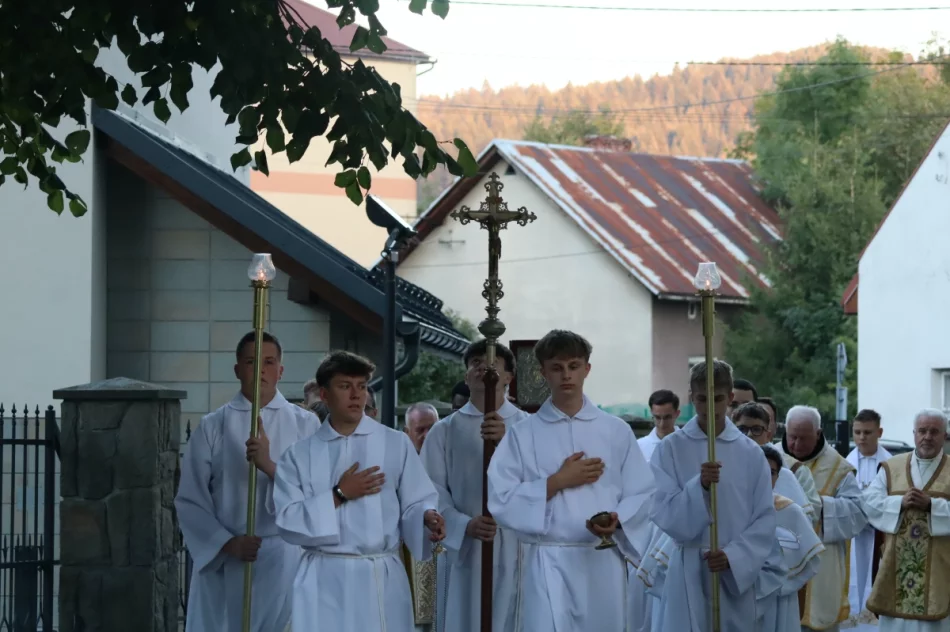 Abp Jędraszewski: "to nie jest małżeństwo". Ostre słowa na Limanowszczyźnie (ZDJĘCIA, WIDEO) - zdjęcie 129