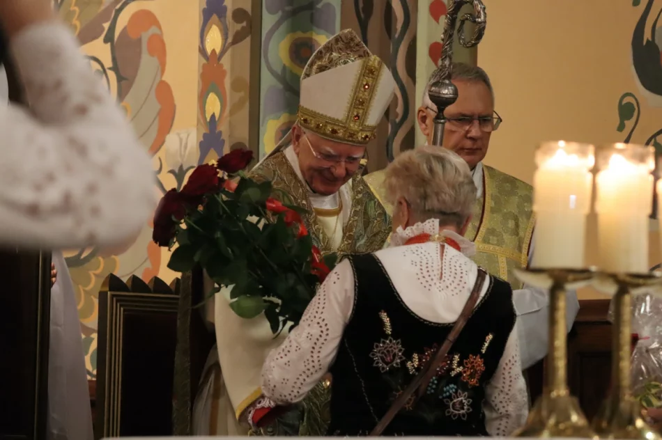 Abp Jędraszewski: "to nie jest małżeństwo". Ostre słowa na Limanowszczyźnie (ZDJĘCIA, WIDEO) - zdjęcie 130