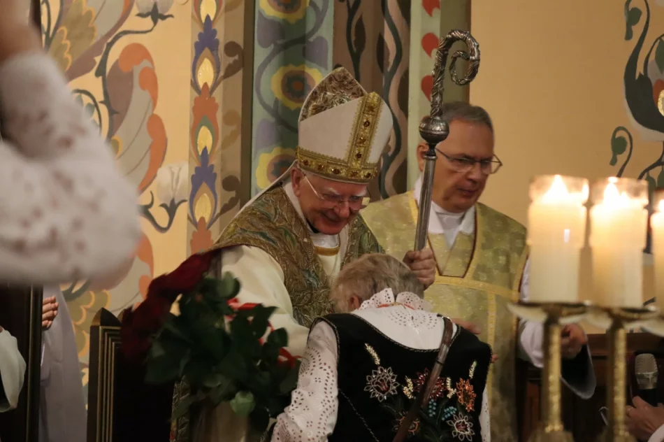 Abp Jędraszewski: "to nie jest małżeństwo". Ostre słowa na Limanowszczyźnie (ZDJĘCIA, WIDEO) - zdjęcie 131