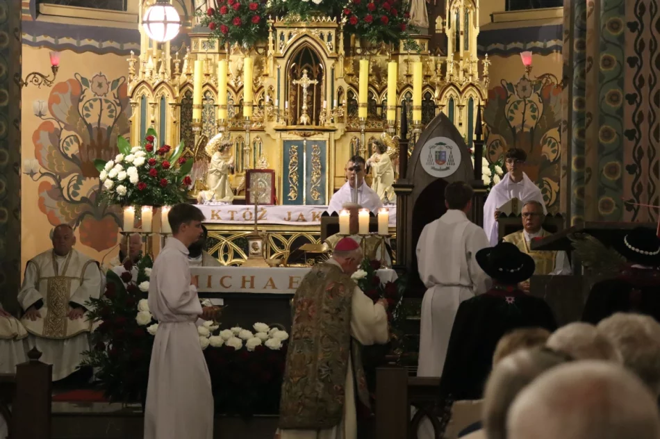 Abp Jędraszewski: "to nie jest małżeństwo". Ostre słowa na Limanowszczyźnie (ZDJĘCIA, WIDEO) - zdjęcie 144