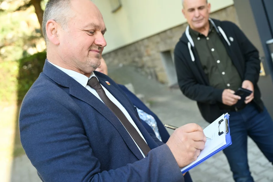 Nowa platforma poprawi dostępność Szkoły Podstawowej w Nowym Rybiu - zdjęcie 15