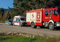 Motocykl zderzył się z osobówką - zdjęcie główne
