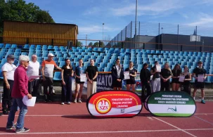 Szkoły średnie walczyły o lekkoatletyczny prymat w powiecie - Zdjęcie główne