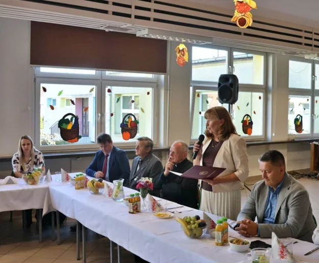 Nowa kuchnia w “czwórce”. Inwestycja kosztowała 742 tys. zł - zdjęcie główne