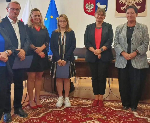 Miasto nagrodziło uczniów - zdjęcie główne
