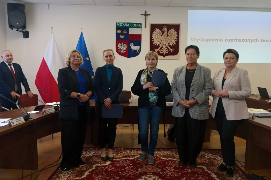 Miasto nagrodziło uczniów - zdjęcie 2