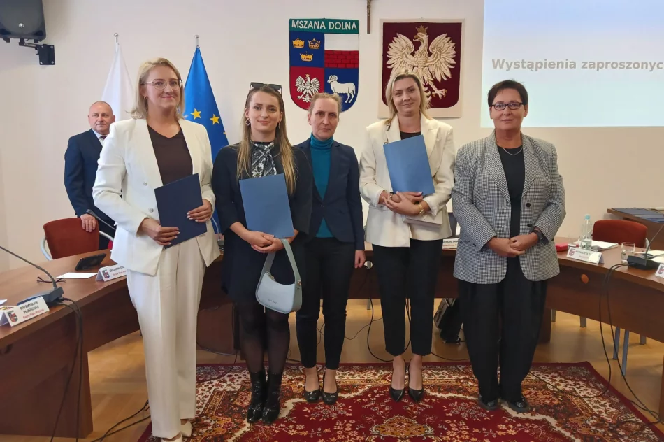 Miasto nagrodziło uczniów - zdjęcie 3