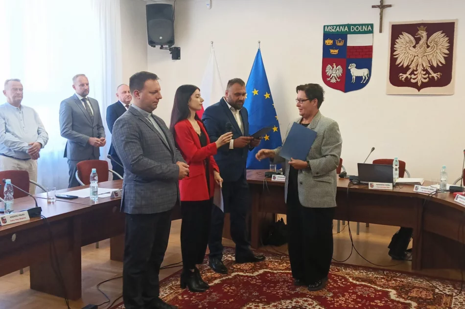 Miasto nagrodziło uczniów - zdjęcie 12