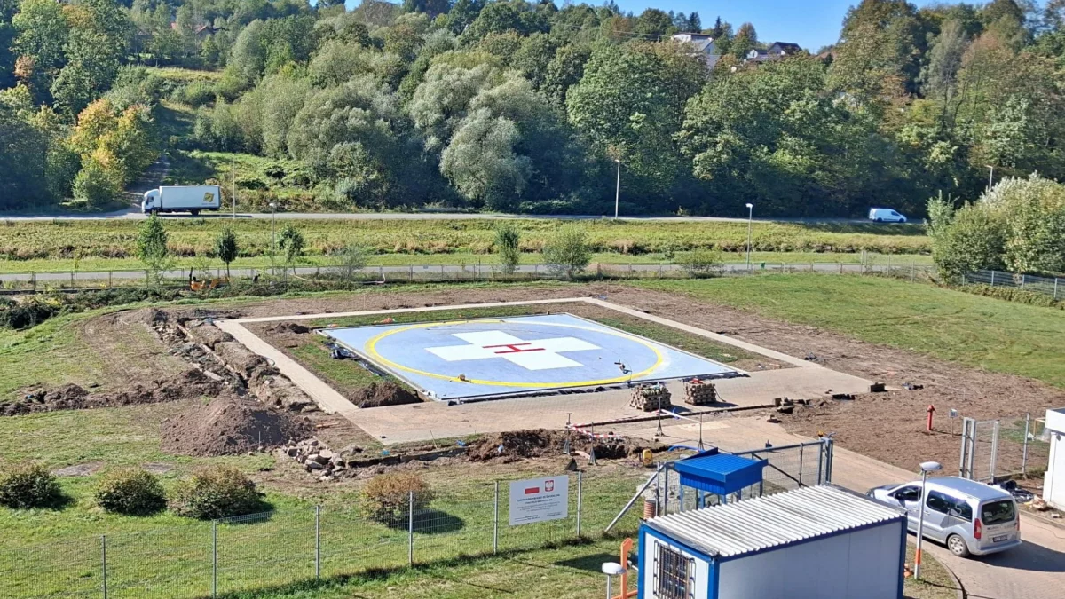 Lądowisko dla śmigłowców ratunkowych przy Szpitalu Powiatowym w Limanowej