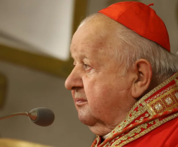 Kościół budowany dzień po dniu - zdjęcie główne