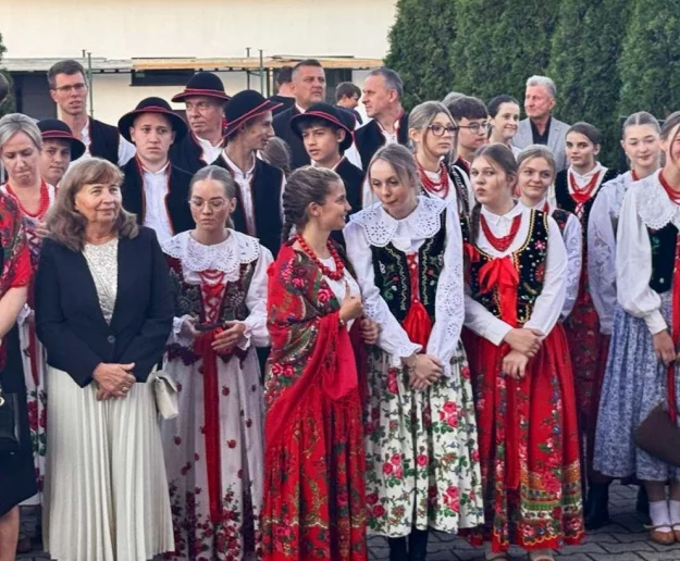 Kapela Ludowa „Głos Beskidu” świętowała jubileusz 5-lecia działalności - Zdjęcie główne