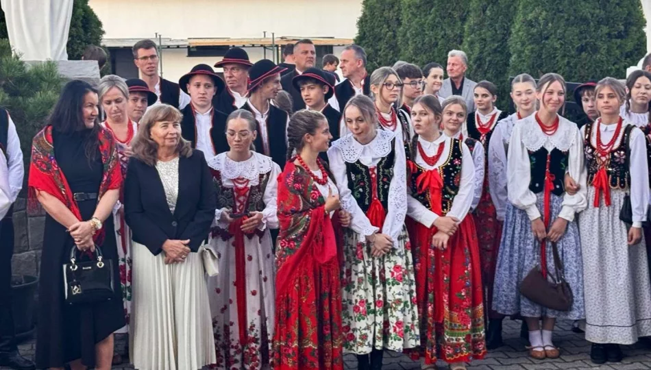 Kapela Ludowa „Głos Beskidu” świętowała jubileusz 5-lecia działalności - zdjęcie 1