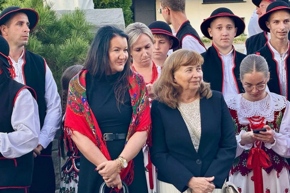 Kapela Ludowa „Głos Beskidu” świętowała jubileusz 5-lecia działalności - zdjęcie 8