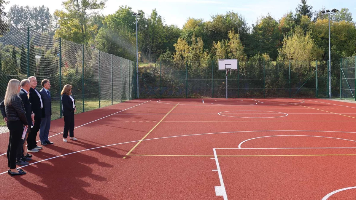 Zakończono modernizację kompleksu sportowego „Orlik” przy ul. Zygmunta Augusta