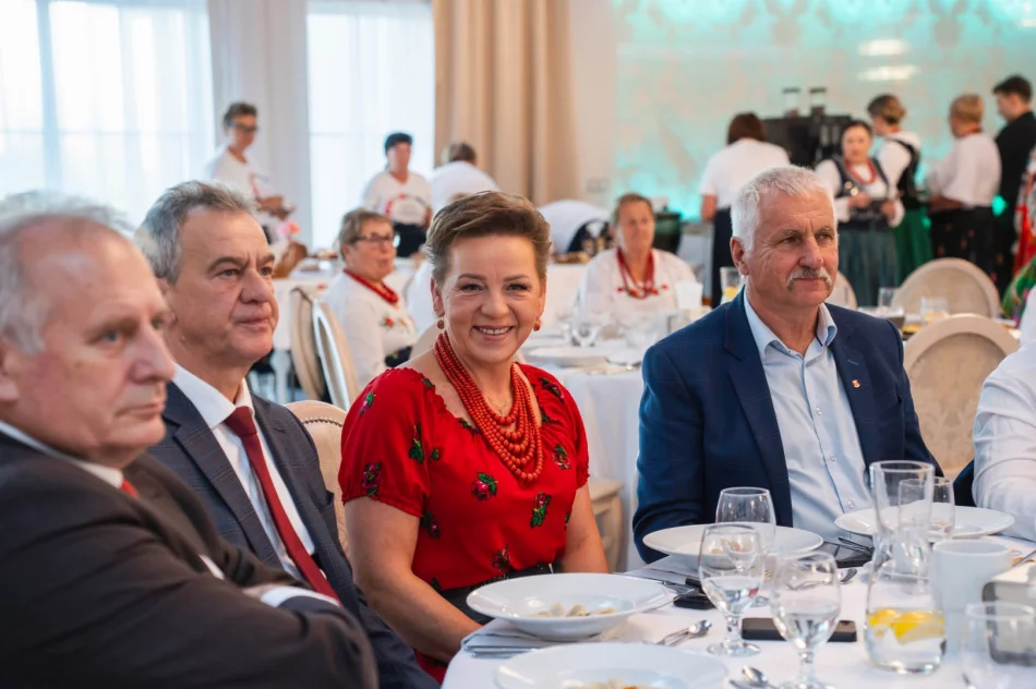 Spotkały się gospodynie z całego powiatu (ZDJĘCIA) - zdjęcie 18