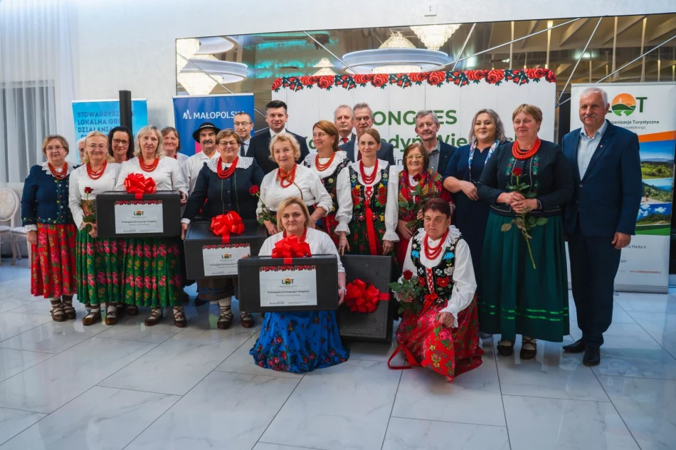 Spotkały się gospodynie z całego powiatu (ZDJĘCIA) - zdjęcie 19