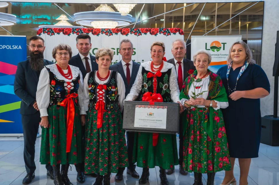 Spotkały się gospodynie z całego powiatu (ZDJĘCIA) - zdjęcie 42