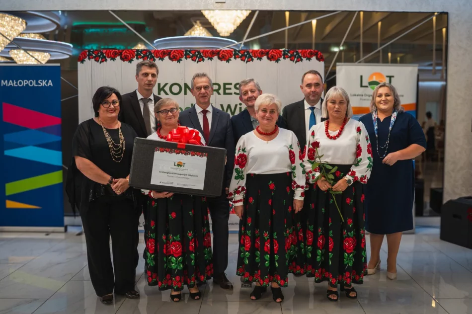 Spotkały się gospodynie z całego powiatu (ZDJĘCIA) - zdjęcie 63