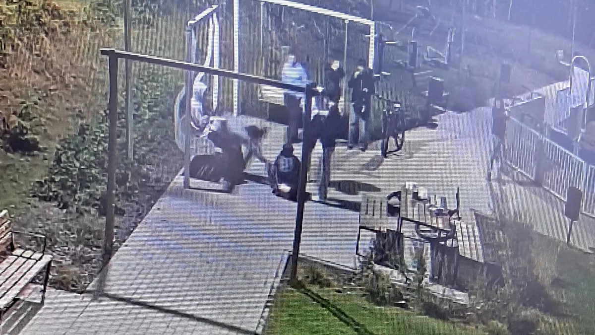 Urząd stawia młodzieży ultimatum 