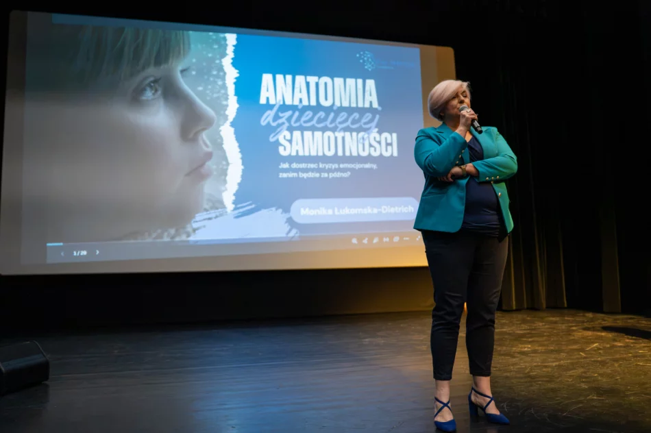 ReagujeMY dla DZIECI – rozmowa, która ma moc. Podsumowanie konferencji.  - zdjęcie 18