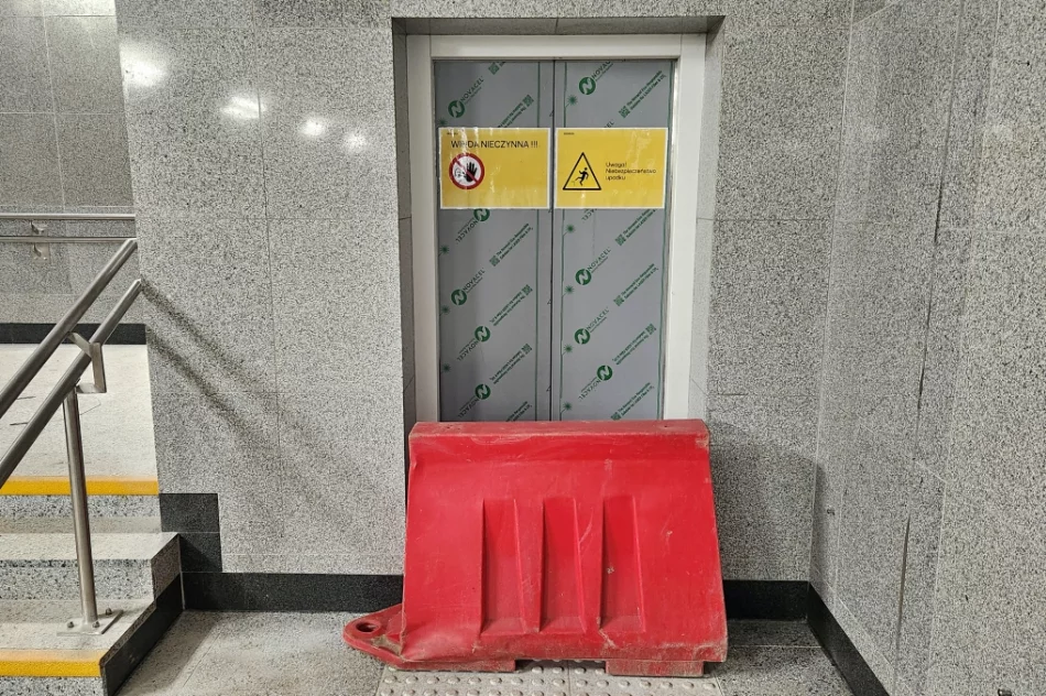 Zobacz stację i przejście pod torami. Windy nie działają, jest ponad 80 schodów (ZDJĘCIA) - zdjęcie 14