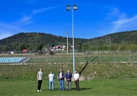 Zmodernizowane oświetlenie stadionu w Pisarzowej - zdjęcie główne