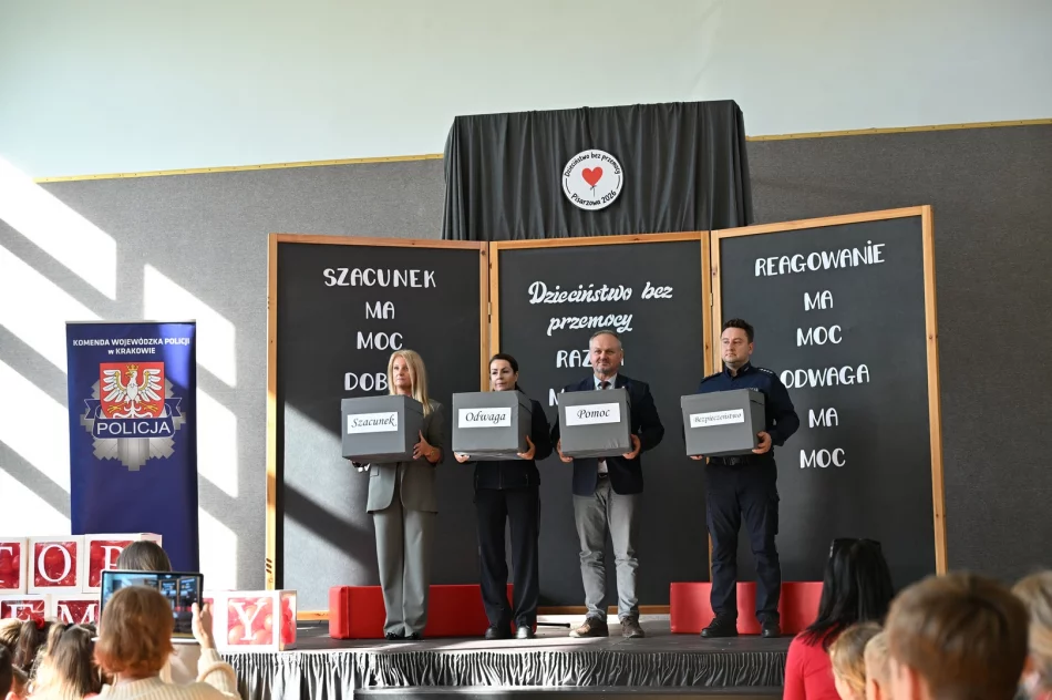 Razem dla bezpiecznego dzieciństwa – wojewódzka inauguracja kampanii „Dzieciństwo bez Przemocy” - zdjęcie 4