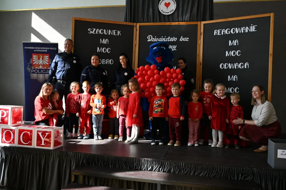 Razem dla bezpiecznego dzieciństwa – wojewódzka inauguracja kampanii „Dzieciństwo bez Przemocy” - zdjęcie 14
