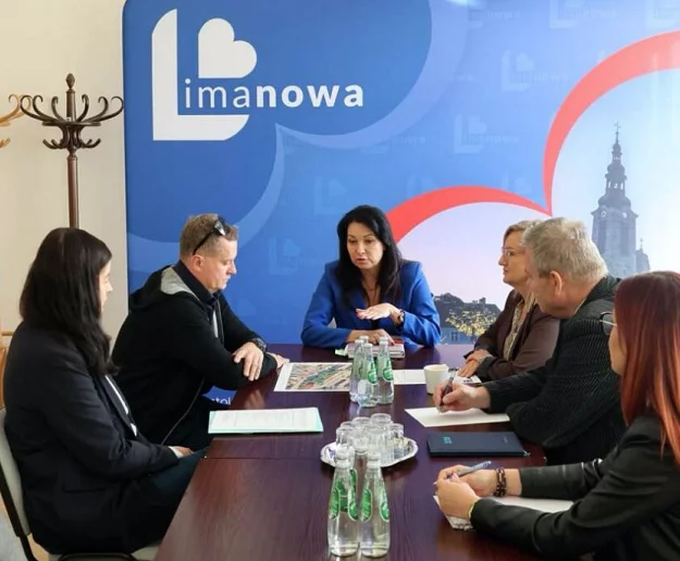 Rozmawiają o siedzibie ŚDS - zdjęcie główne