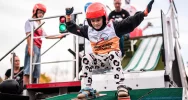 Skoki na igelicie - Akademia Lotnika dotarła na Limanowszczyznę (ZDJĘCIA) - zdjęcie 5