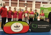Ujanowice mistrzem powiatu w halowej piłce nożnej. Na podium także SP 1 Kamienica i SP Młyńczyska - zdjęcie główne