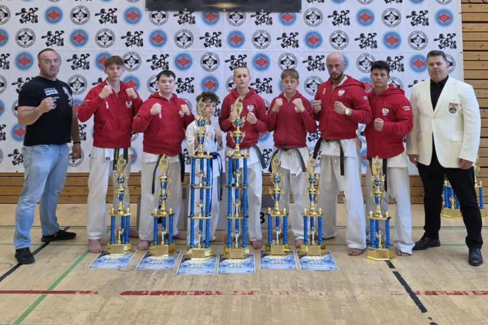 Sześć medali zawodników Limanowskiego Klubu Kyokushin Karate na Mistrzostwach Unii Europejskiej w Niemczech - zdjęcie 10