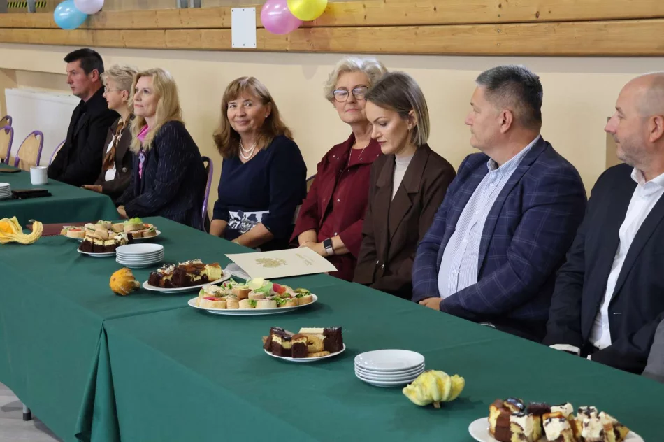 Aktywni Seniorzy – ASY w Limanowej – spotkanie pełne radości, integracji i dobrej energii - zdjęcie 5
